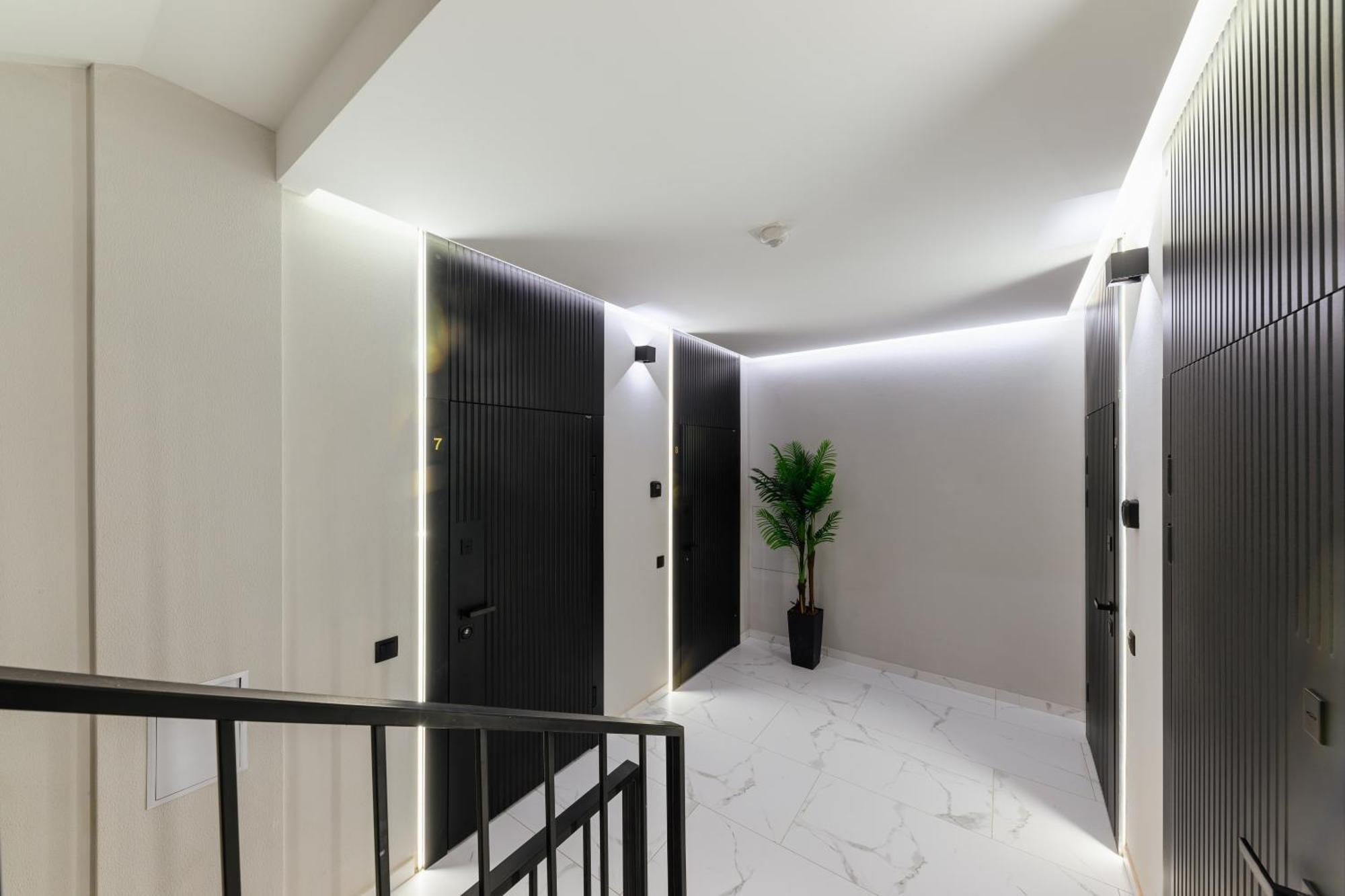 Luxury Apartments Laborca Ужгород Екстериор снимка