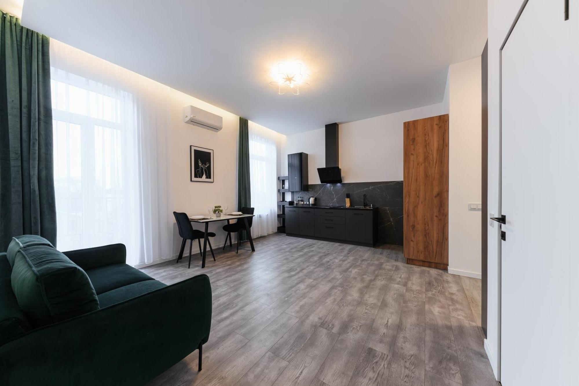Luxury Apartments Laborca Ужгород Екстериор снимка
