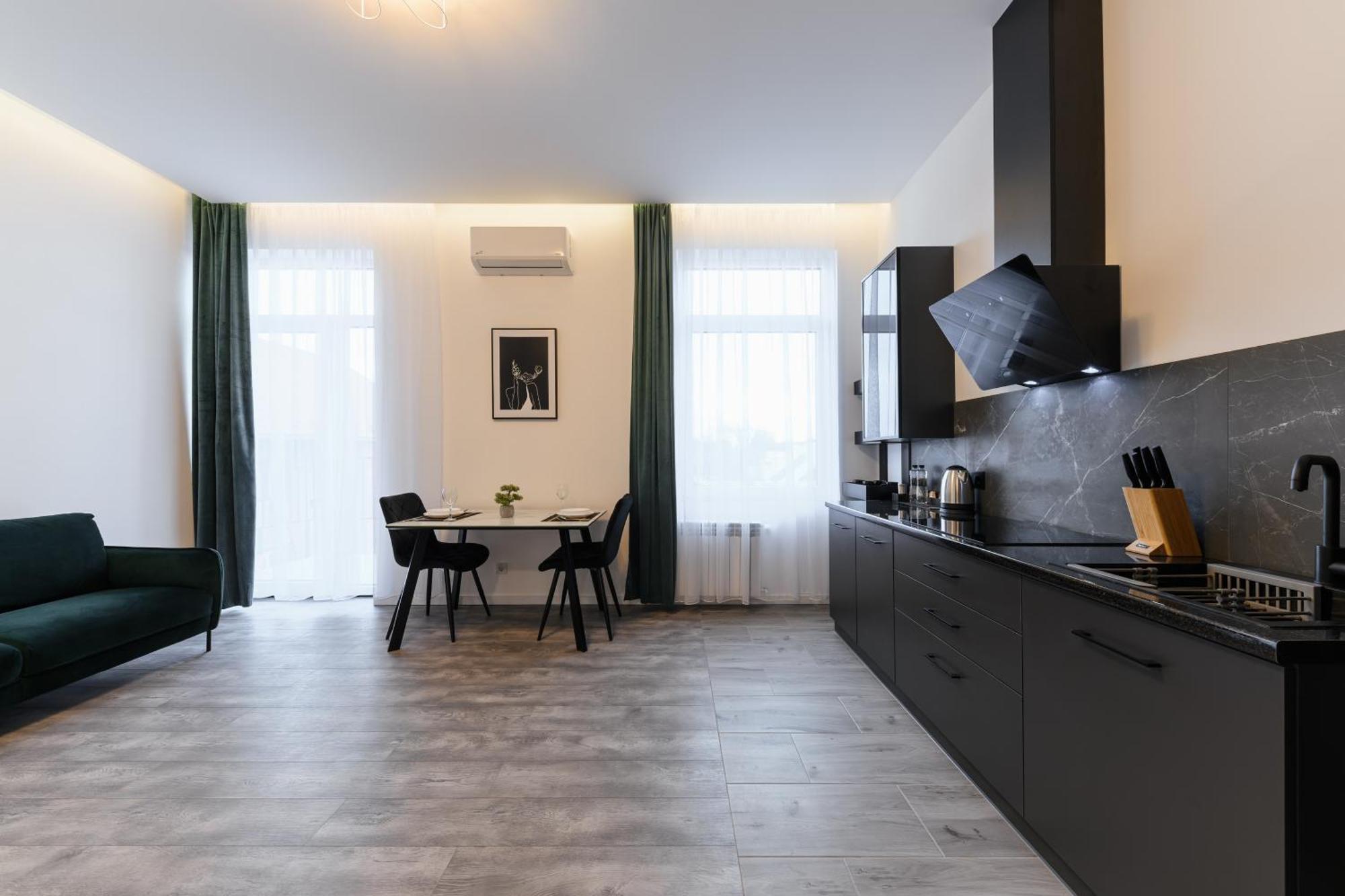 Luxury Apartments Laborca Ужгород Екстериор снимка