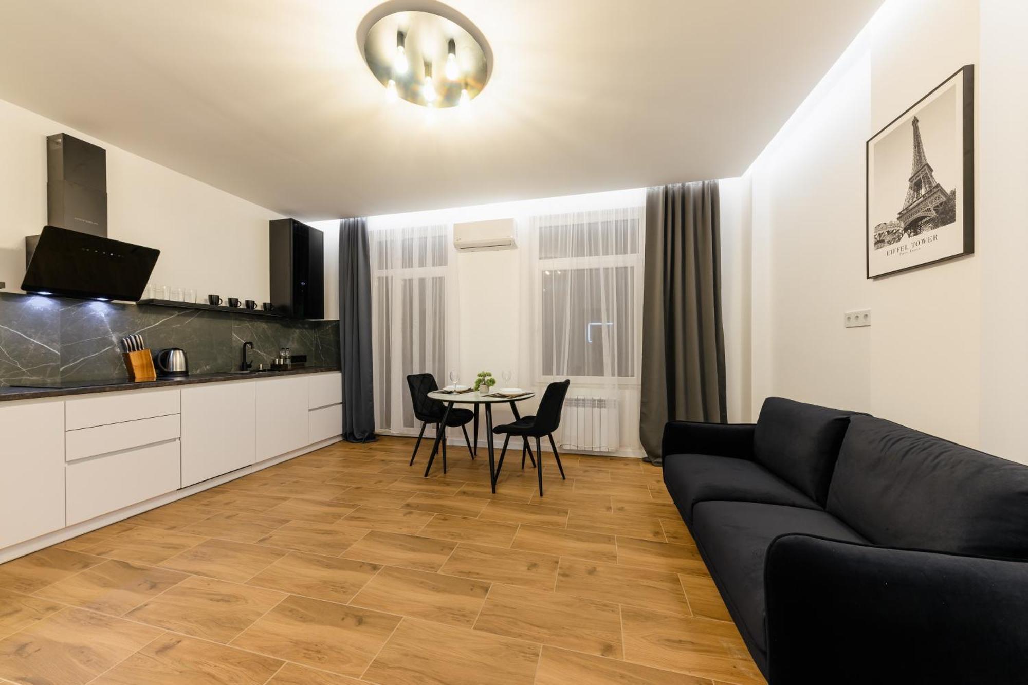 Luxury Apartments Laborca Ужгород Екстериор снимка