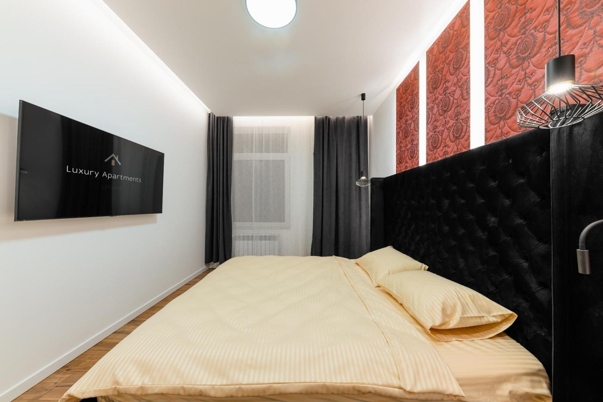 Luxury Apartments Laborca Ужгород Екстериор снимка