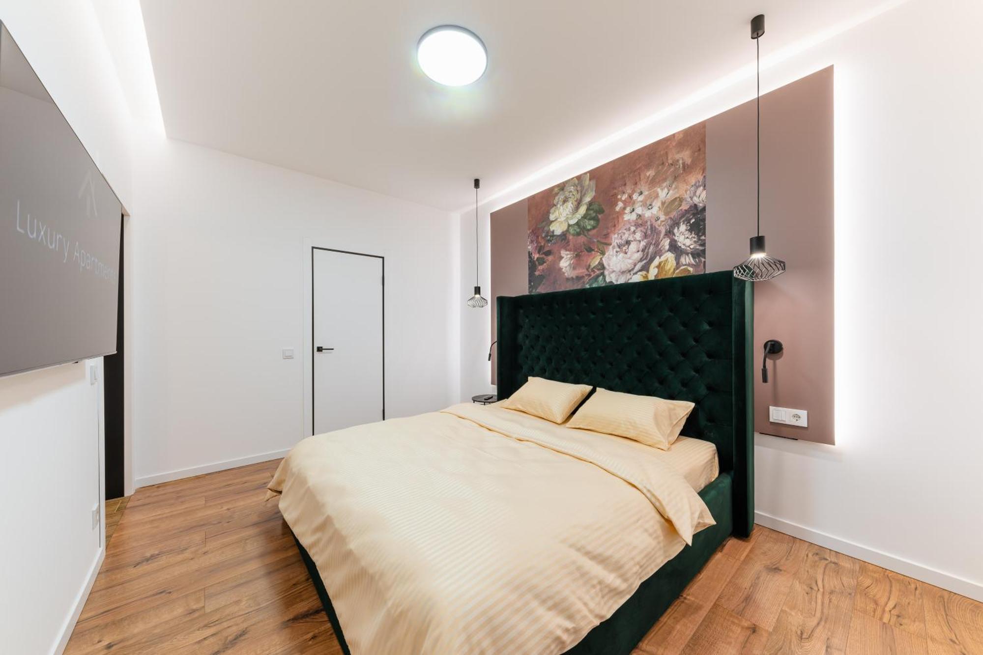 Luxury Apartments Laborca Ужгород Екстериор снимка